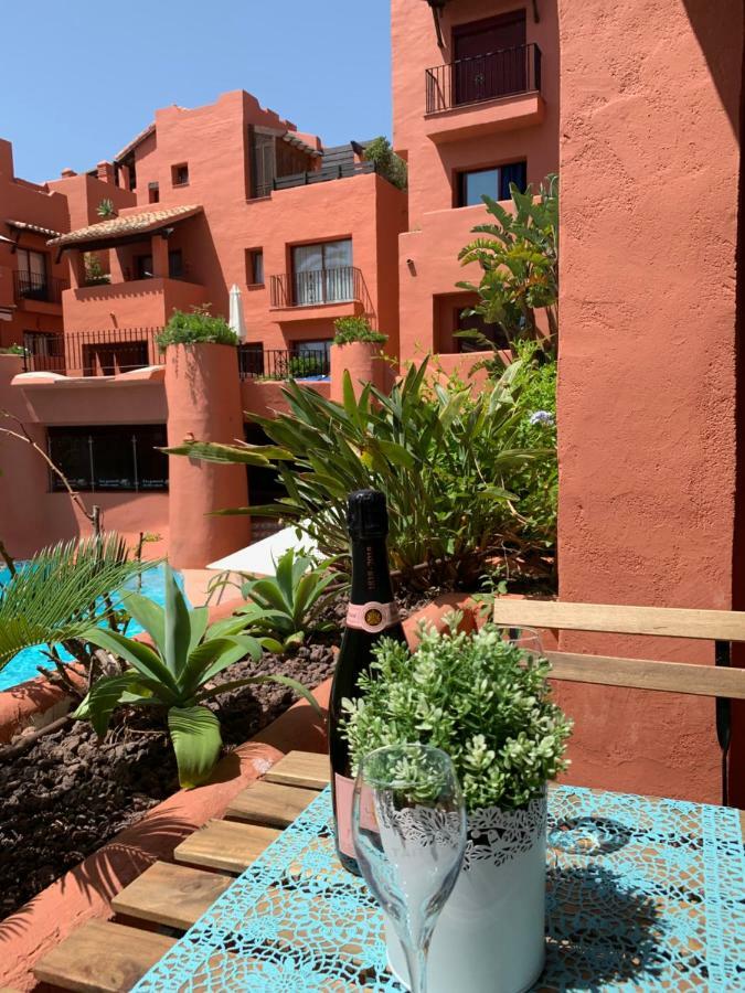 Beachside Apartment in Marbella Exterior foto