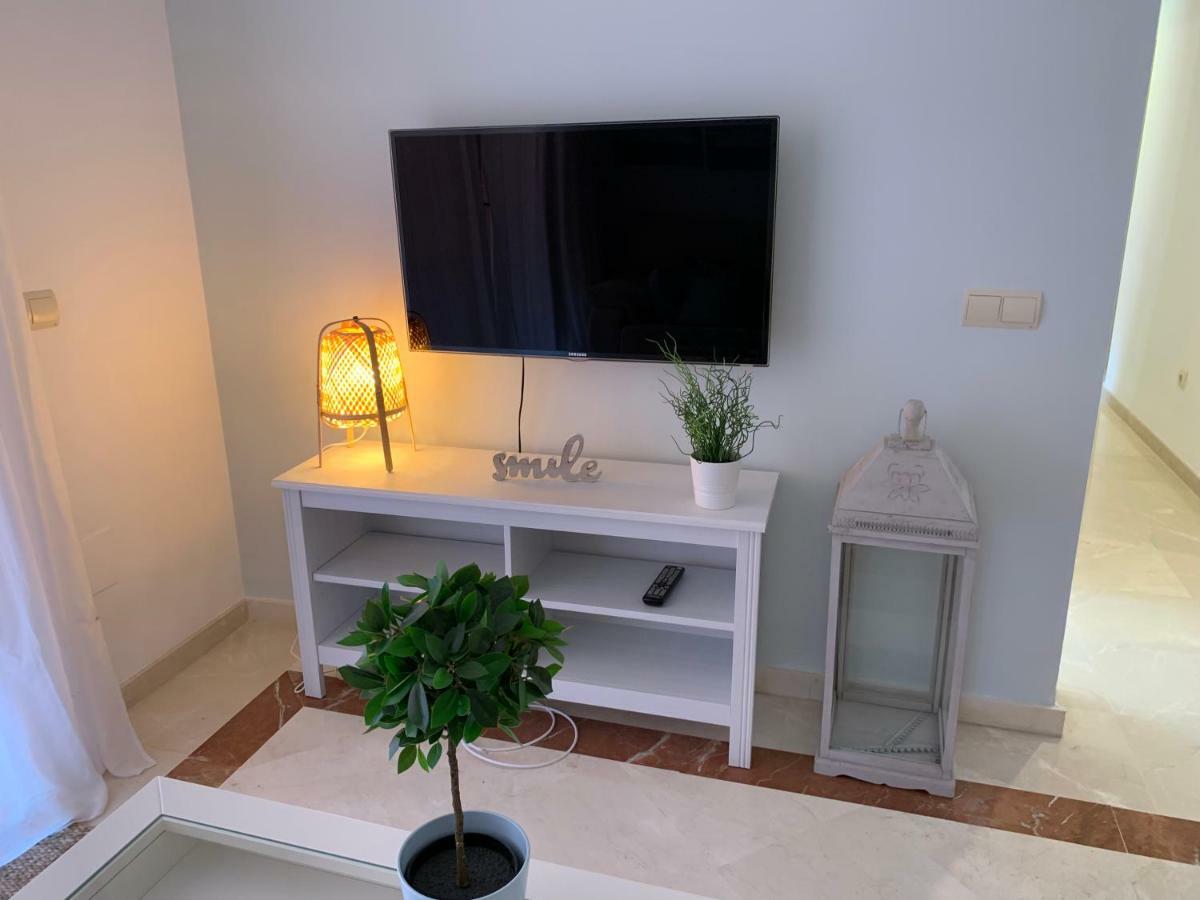 Beachside Apartment in Marbella Exterior foto