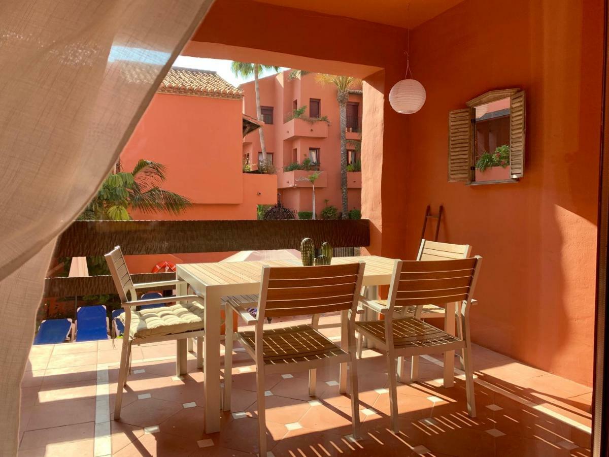 Beachside Apartment in Marbella Exterior foto