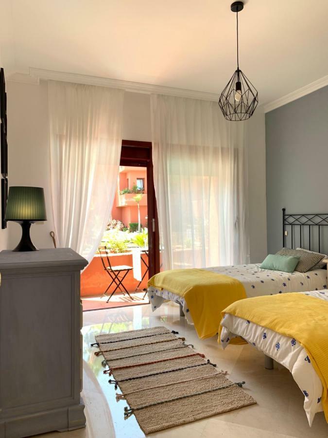 Beachside Apartment in Marbella Exterior foto